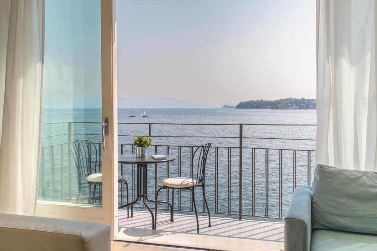 Luxury Lake View Apartments Salò Εξωτερικό φωτογραφία