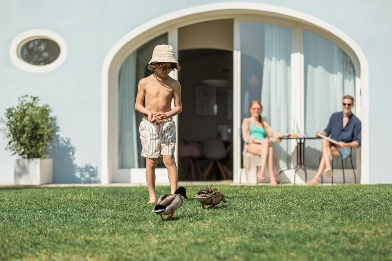 Luxury Lake View Apartments Salò Εξωτερικό φωτογραφία