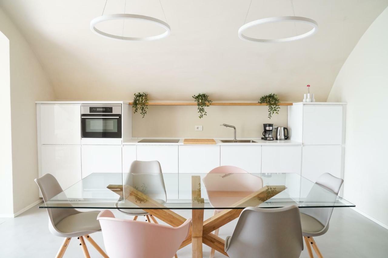 Luxury Lake View Apartments Salò Εξωτερικό φωτογραφία